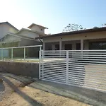 Lagoinha Ubatuba Salga - Casa com Piscina e ar condicionado